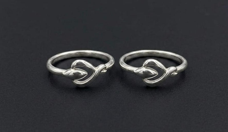 Interlock Adjustable Toe ring