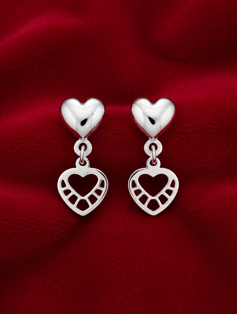 Heart-shaped drop earrings in pure silver